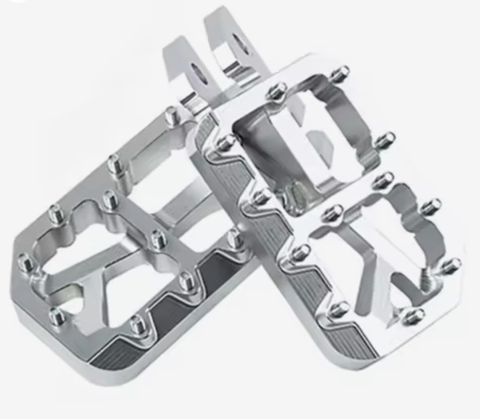 Ultra Bee All Chrome Pegs